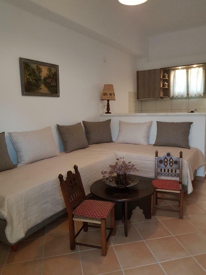 Theo'S Vacation Home سكيروس المظهر الخارجي الصورة