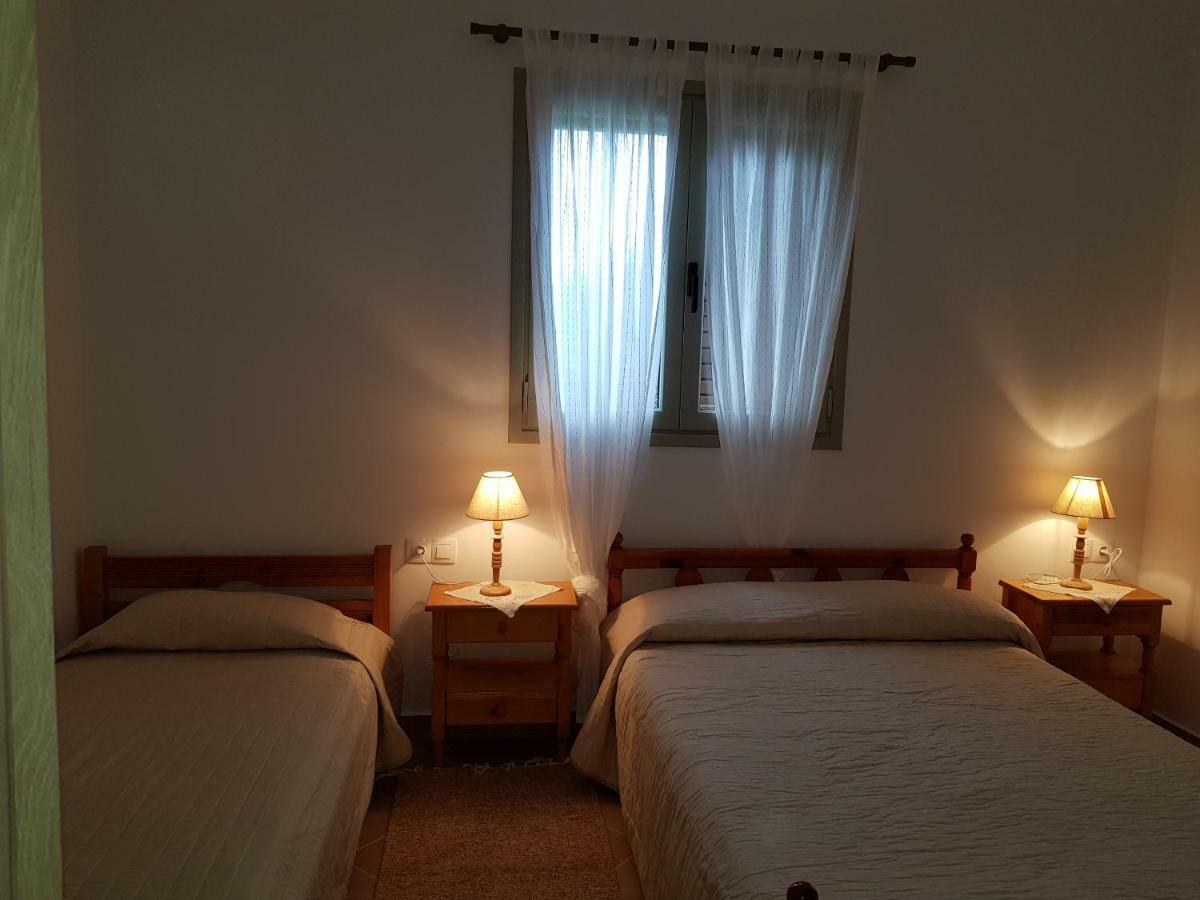 Theo'S Vacation Home سكيروس المظهر الخارجي الصورة